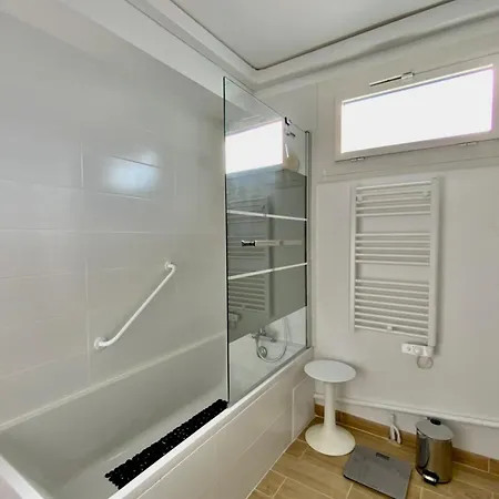Le Marianne- 3 Bedrooms And Fully Air-conditioned! * מונפלייה