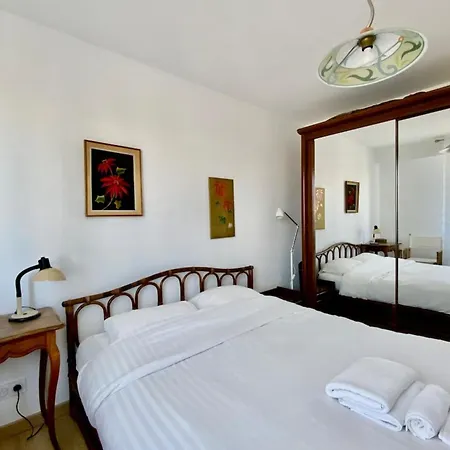 Le Marianne- 3 Bedrooms And Fully Air-conditioned! 펜션